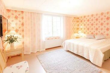 וילות Lepaan Kartanon Vierashuone