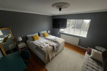 پانسیون Ig Akureyri