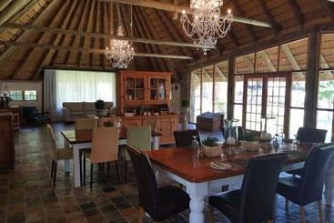 Bed and Breakfast Hunter S Lodge Ladysmith