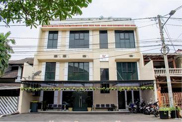 پانسیون W Home Express Tebet