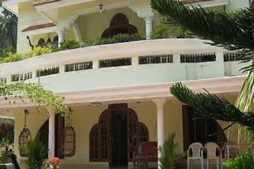 هتل آپارتمان Sugerma Homestay