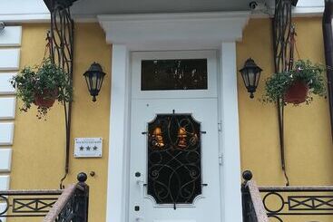 Boutique Hotel Voskresensky