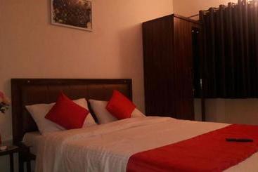 Lrh Balaji Apartment