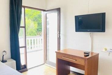 膳宿费 Airport Royal Guest House