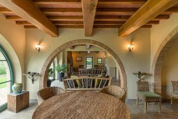 Villa Popillo