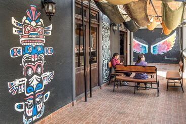 هتل Lost Inn La Paz