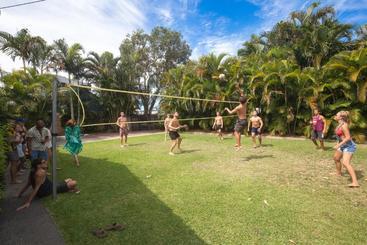 هاستل Backpackers Holiday Village