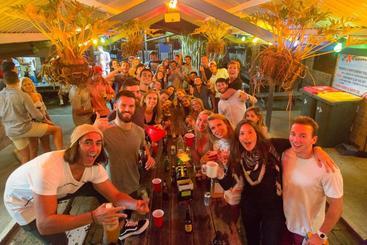هاستل Backpackers Holiday Village