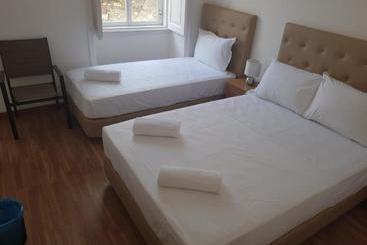 Just Lisbon Hostel & A.l