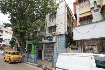 בית מלון כפרי Gallery Inn