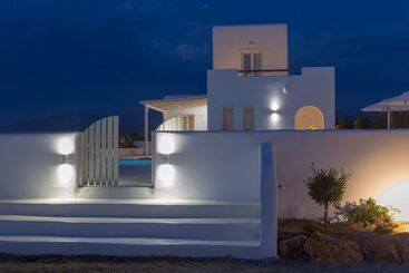 Жильё для туристов Naxian Lounge Villas