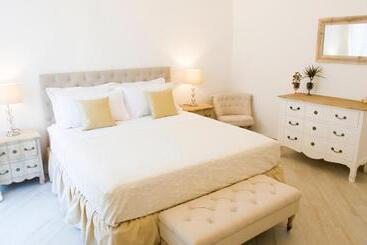 ベッドアンドブレックファースト Palazzo Spasiano Rooms   Sorrento Center