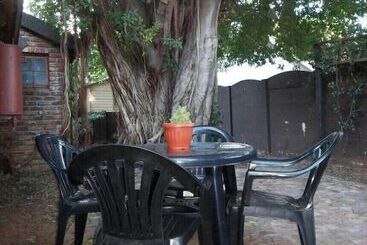 Gan Eden Guest Cottage