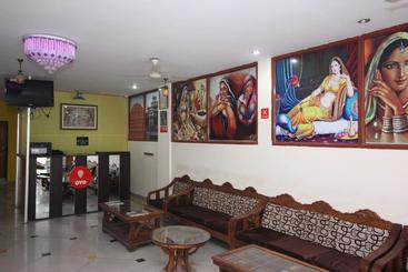 هتل K Comfort By Oyo Rooms