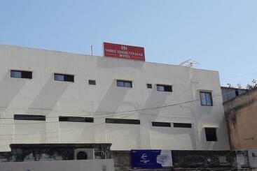 בית מלון כפרי Shree Sidhhi Vinayak