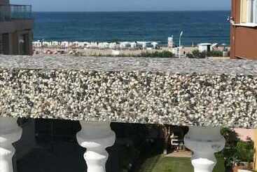 בית מלון כפרי Yanis