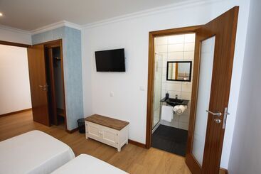 פנסיון Casa D Avó Guesthouse And Apartment