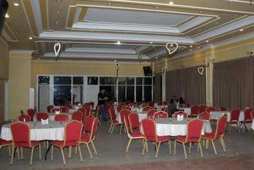 Akdamar Hotel