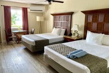 Шале Bolongo Bay Beach Resort