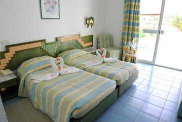فندق Djerba Holiday Beach
