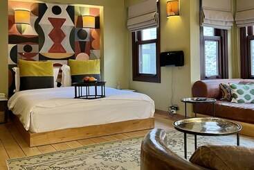 هتل Ibrahim Pasha