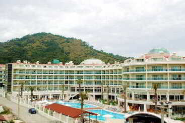 Pineta Park Deluxe Hotel   All Inclusive