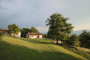 بيت ريفى Agriturismo Valdifiori