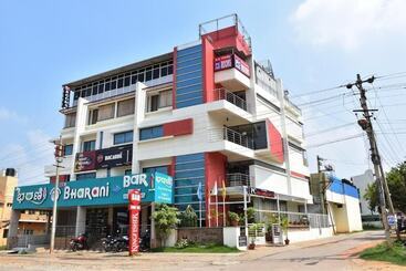 בית מלון כפרי Pc Residency