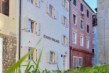 アパートメント Idassa Palace