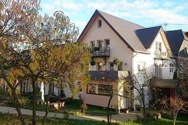 ペンション Das Gästehaus In Valwig