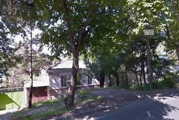 پانسیون Radon