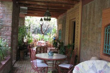 پانسیون Chez Larbi Ourika