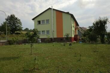 Пансион Gästezimmer Vogelsberg