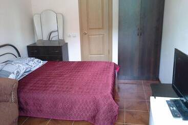 پانسیون Guest House Vesta