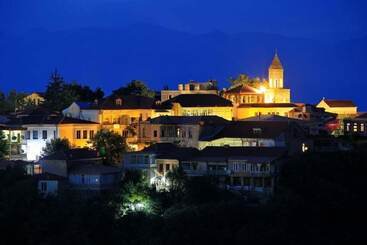 پانسیون Kanudosi Guest House