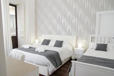 بنسيون Sleep Inn Catania Rooms   Affittacamere