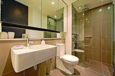 آپارتمانهای توریستها The Apartments 403 Canberra City Act