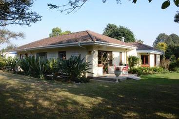 Chez Nous Bed And Breakfast & Self Catering