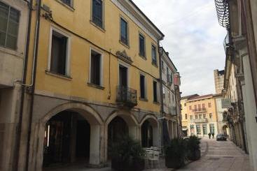 펜션 B&b Via Garibaldi