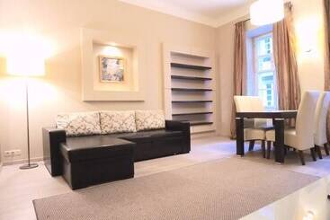 公寓 Aaa Stay Castle Square Old Town