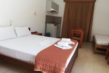 Karmi Apartments