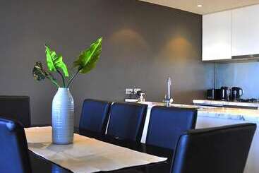 Mono Apartments On Freshwater