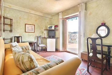 آپارتمان Residenza D'epoca Via Santo Spirito 6