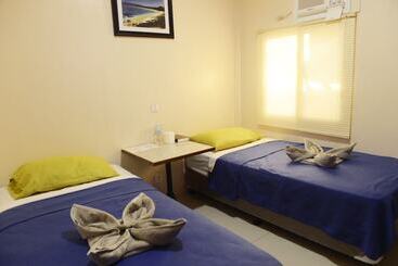 هتل Cebu Courtyard