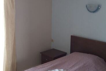 דירות לתיירים Kyparissis Rooms