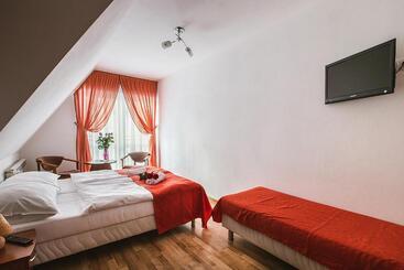 پانسیون Czerwone Wierchy   Sauna I Jacuzzi Wliczone W Cenę Pobytu!