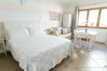 اقامتگاه Apartments & Suites Vento Mare