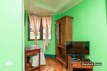 هتل Zen Rooms Basic Iggy S Inn Baguio