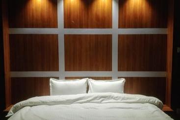 پانسیون Lost Garden Annex