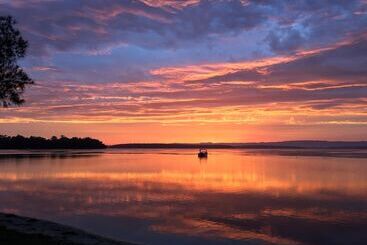 The Sanctuary At Paradise Beach B&b
